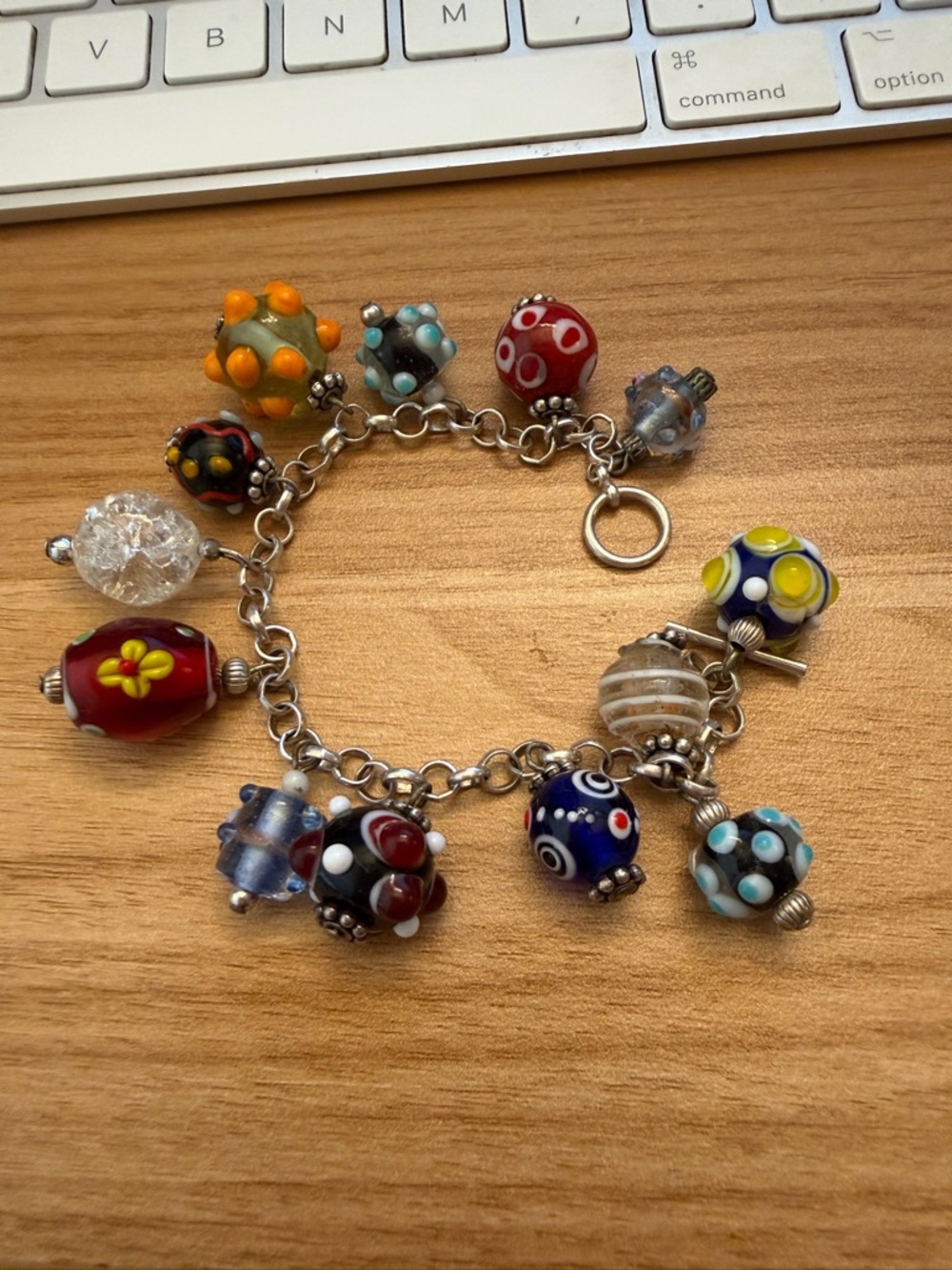 Amazing sterling silver art glass charm bracelet - Picture 12 of 12